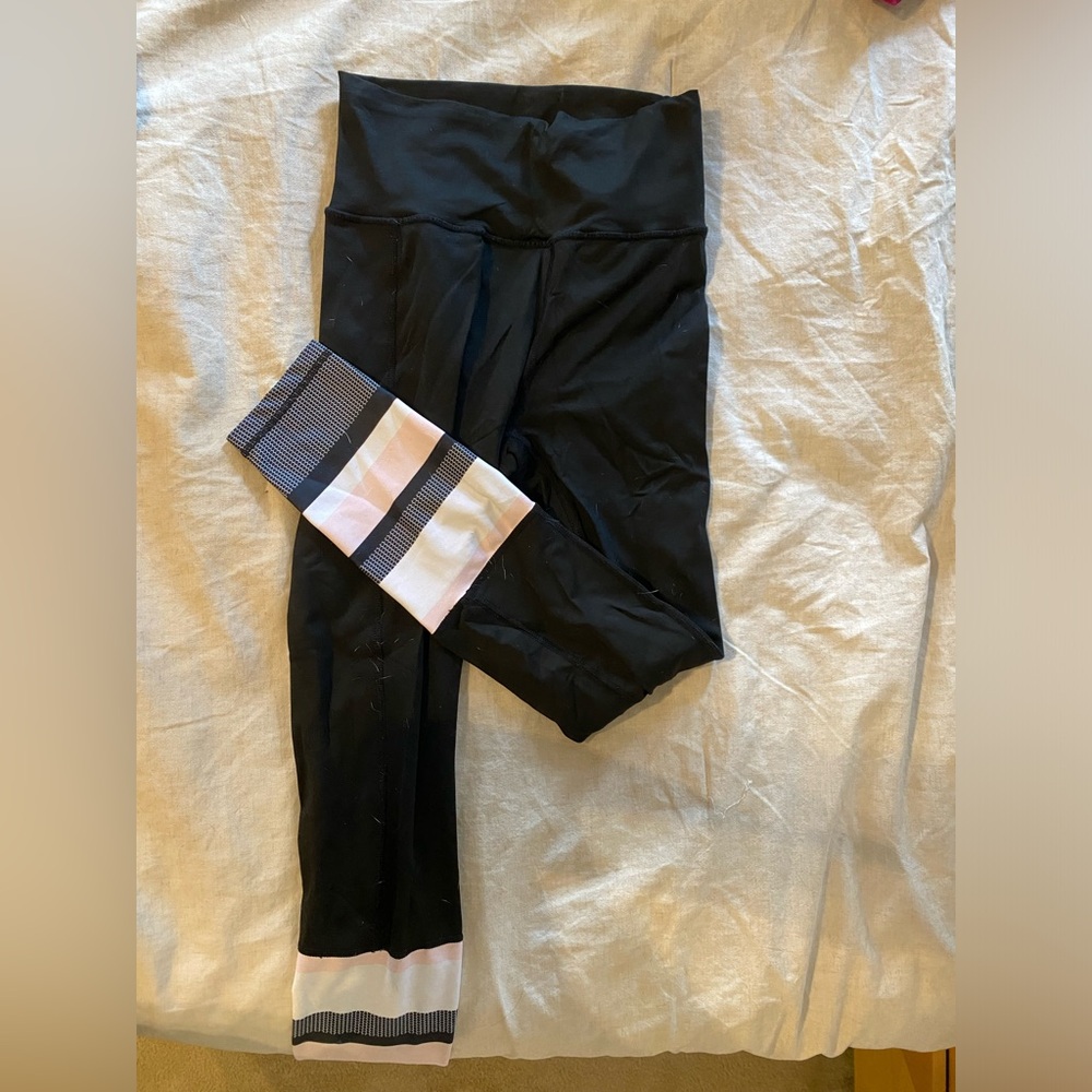 Sarah’s day x white fox leggings size small